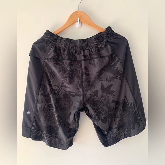 LULULEMON Pace Breaker Shorts Floral Limited Edition *Linerless - Picture 2 of 6